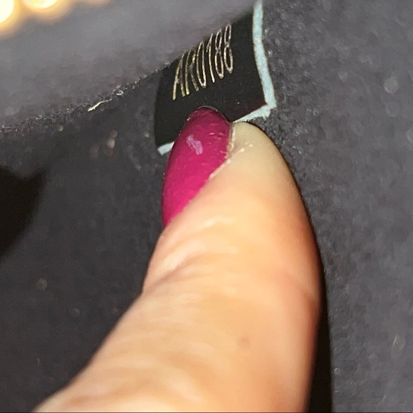 Louis Vuitton Monogram Flower Tote Bag - Picture 16 of 17